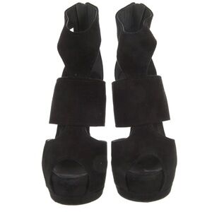 Giuseppe zanotti ankle boots size 39
